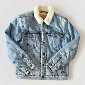 Levis Mens Trucker Sherpa Lined Jacket Light Wash Blue Denim Size Medium Western